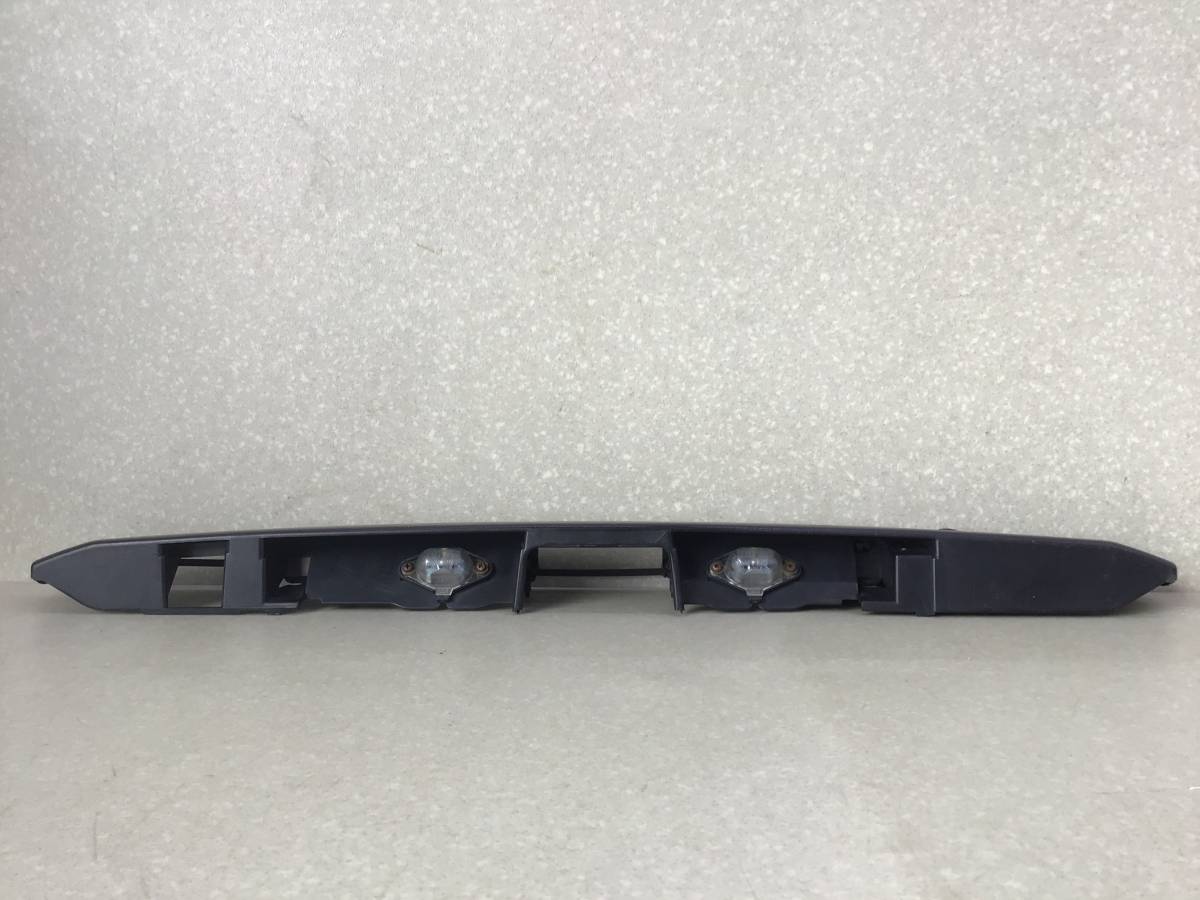 Накладка двери багажника Nissan NV200 (M20) 2009>