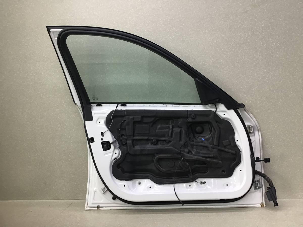 Дверь передняя левая BMW 3-series E90/E91 2005-2011 Дверь передняя левая BMW 3-series E90/E91 2005-2011