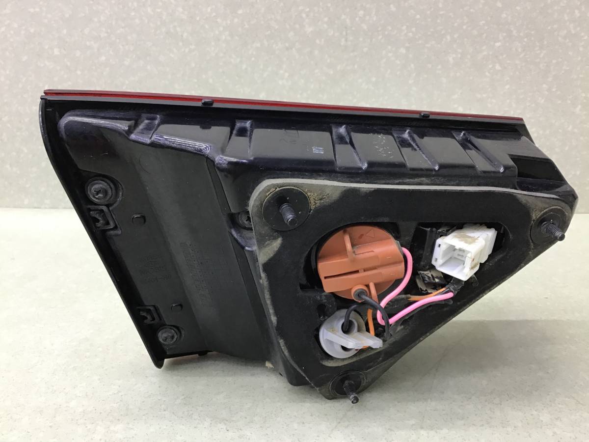 Фонарь задний внутренний правый Kia Rio 4 (FB) 2017-2022