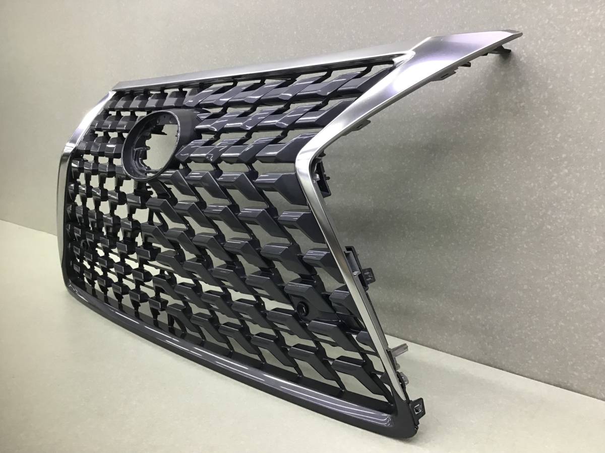 Решетка радиатора Lexus GX460 (URJ150) 2009-н.в.