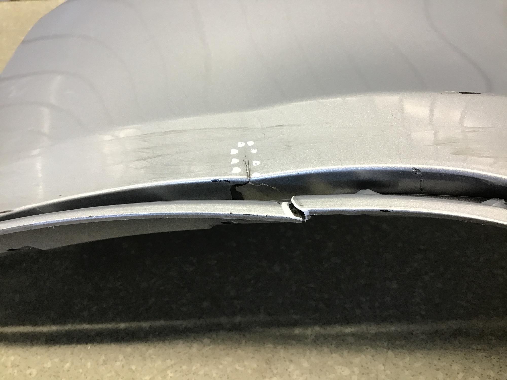 Накладка заднего бампера правая, Geely Atlas 2017>