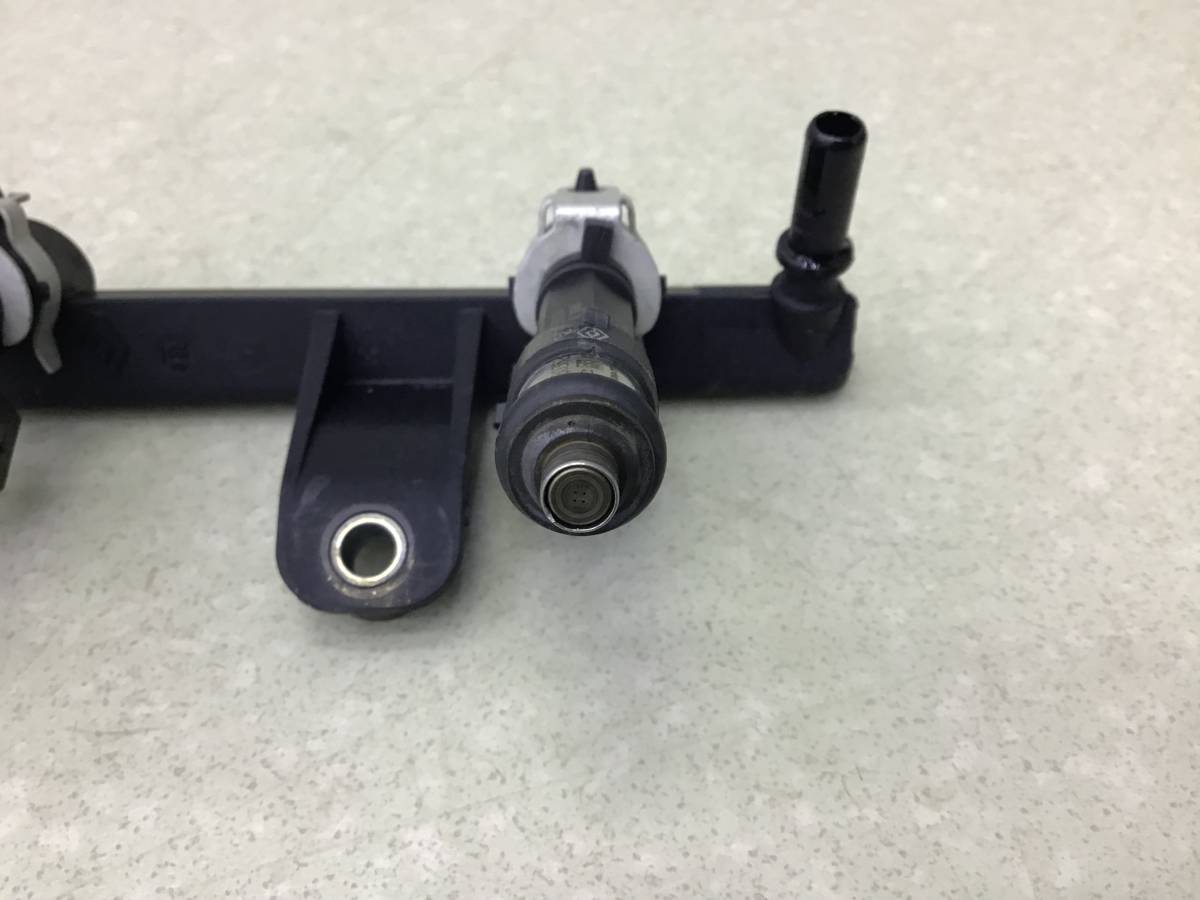 Рейка топливная (рампа) Renault Sandero 1 (BS1Y) 2009-2014