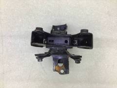 Опора КПП левая Volkswagen Polo Sed 5 (6C1) 2010-2020