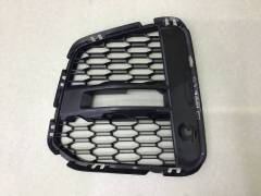 Рамка противотуманной фары левой BMW X1 F48 2014>