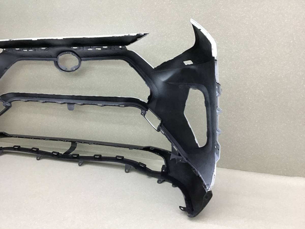 Бампер передний Toyota Rav 4 (XA50) 2018>