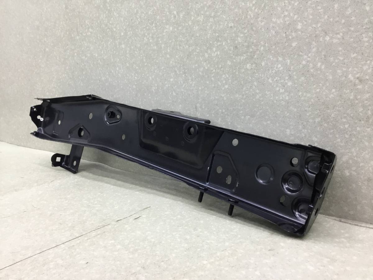 Панель передняя Toyota Hilux (GUN125L, GUN126L, TGN126) 2015-н.в. Панель передняя Toyota Hilux (GUN125L, GUN126L, TGN126) 2015-н.в.
