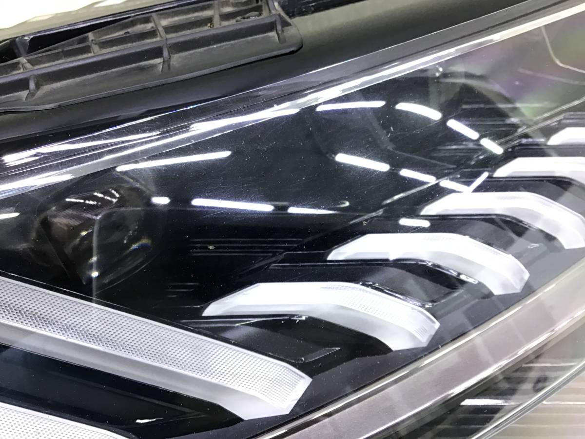 Фара правая Audi Q8 (4MN) 2018-н.в.