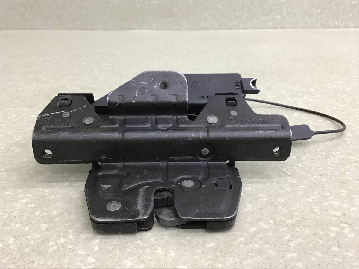 Замок багажника Land Rover Range Rover 3 (LM) 2002-2012 Замок багажника Land Rover Range Rover 3 (LM) 2002-2012