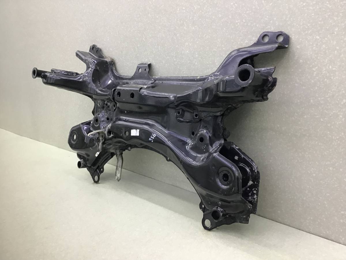 Балка под ДВС Audi A3 (8P) 2004-2013