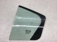 Стекло двери задней левой (форточка) Opel Vectra (B) 1999-2002