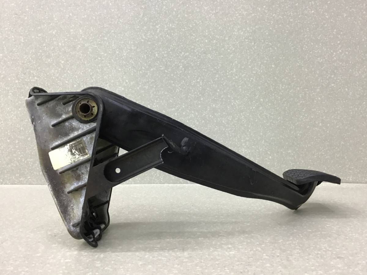 Педаль тормоза Mercedes-Benz GL-Class (X166) 2012> Педаль тормоза Mercedes-Benz GL-Class (X166) 2012>