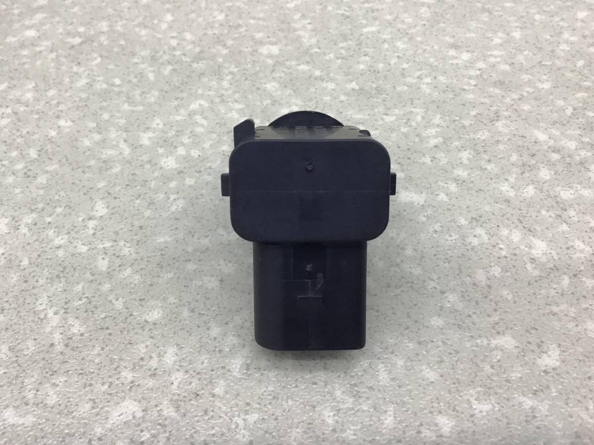 Датчик парковки Volkswagen Golf 5 (1K) 2003-2009 Датчик парковки Volkswagen Golf 5 (1K) 2003-2009