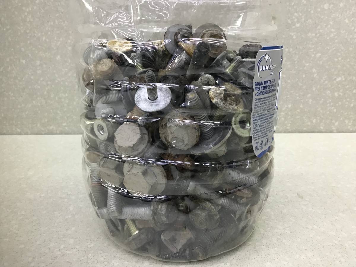 Болты  Renault Logan (1) 2005-2014