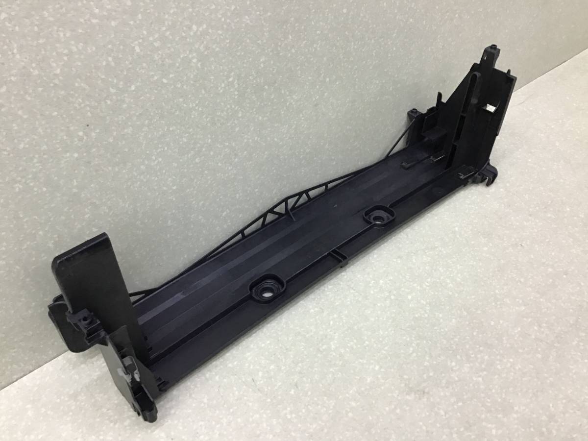Рамка радиатора BMW 7-Series F01 2008-2015 Рамка радиатора BMW 7-Series F01 2008-2015