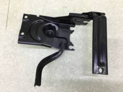 Кронштейн (сопут. товар) JAC JS6 2022>