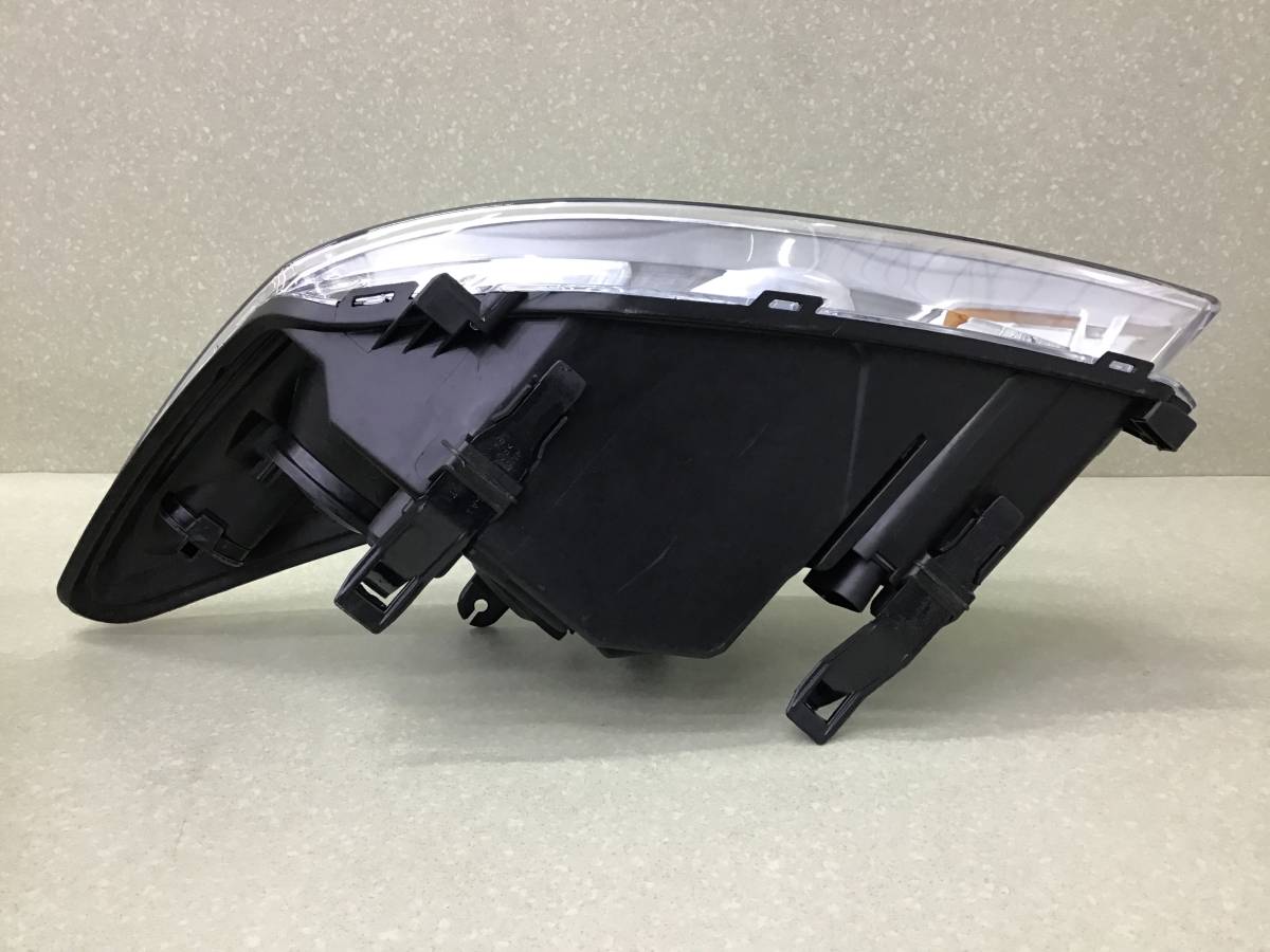 Фара правая Ford Focus 2 (CB4) 2007-2011 Фара правая Ford Focus 2 (CB4) 2007-2011