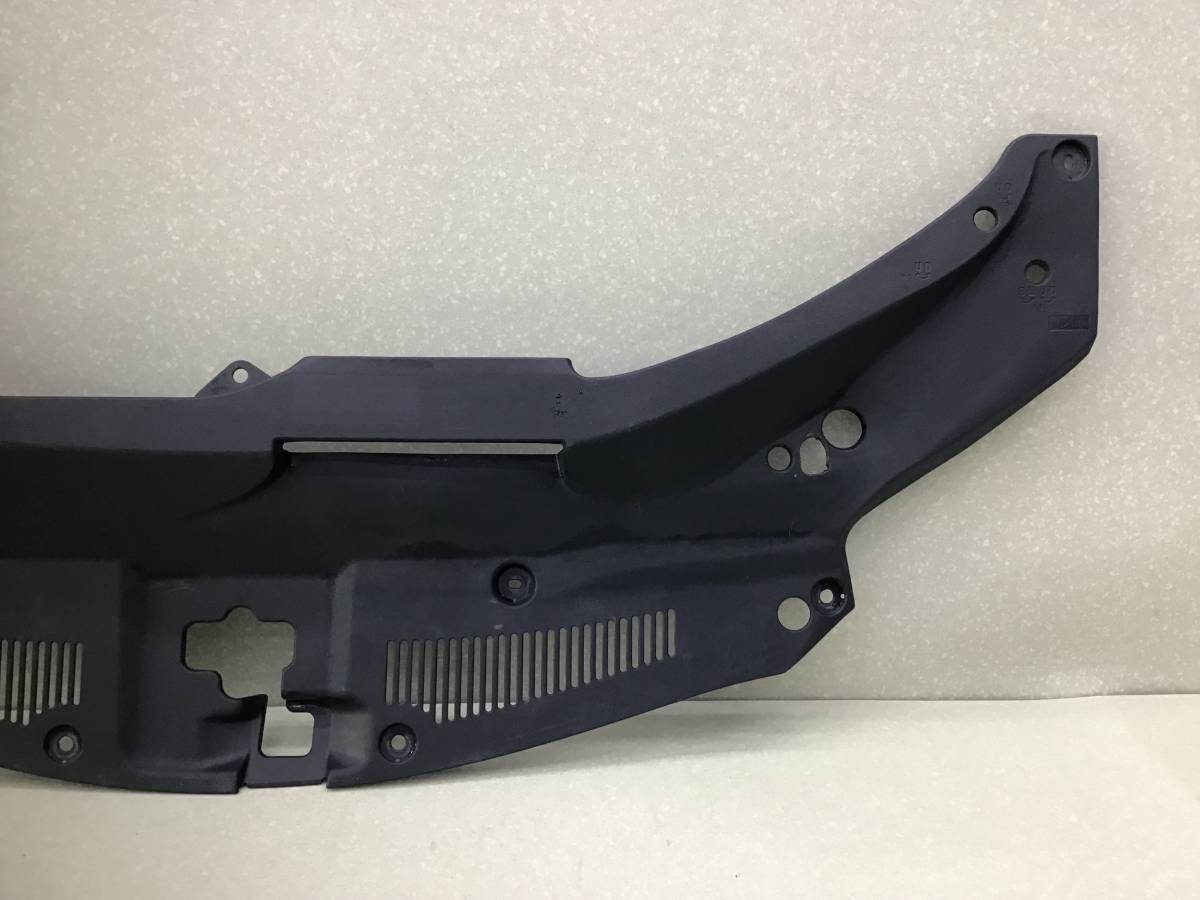 Кожух замка капота Lexus RX 350 (AGL20W) 2015-2022 Кожух замка капота Lexus RX 350 (AGL20W) 2015-2022