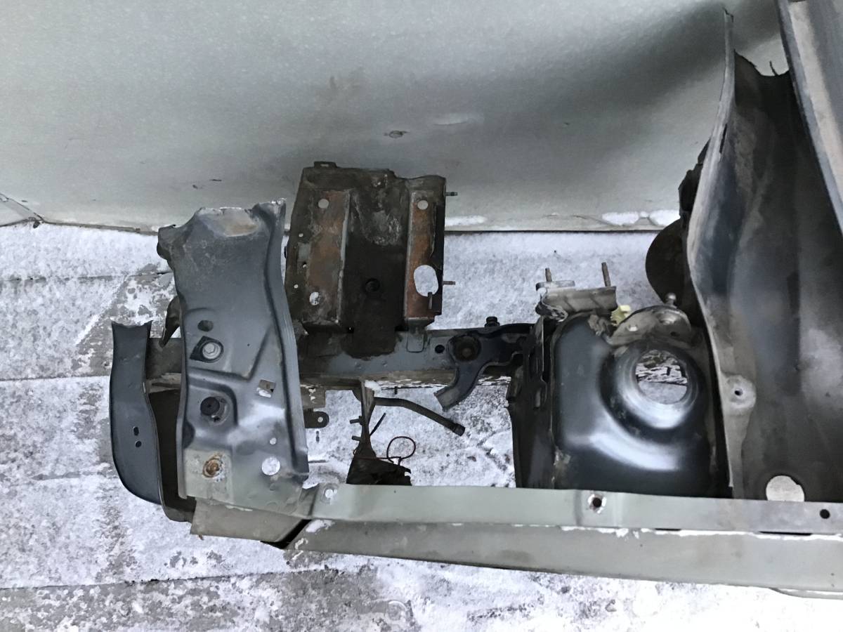 Лонжерон передний левый Renault Duster (HS) 2010-2021