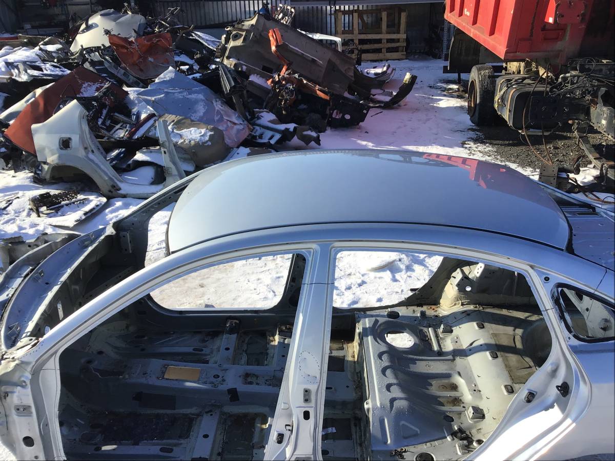 Крыша Nissan Almera 3 (G11, G15) 2012> Крыша Nissan Almera 3 (G11, G15) 2012>