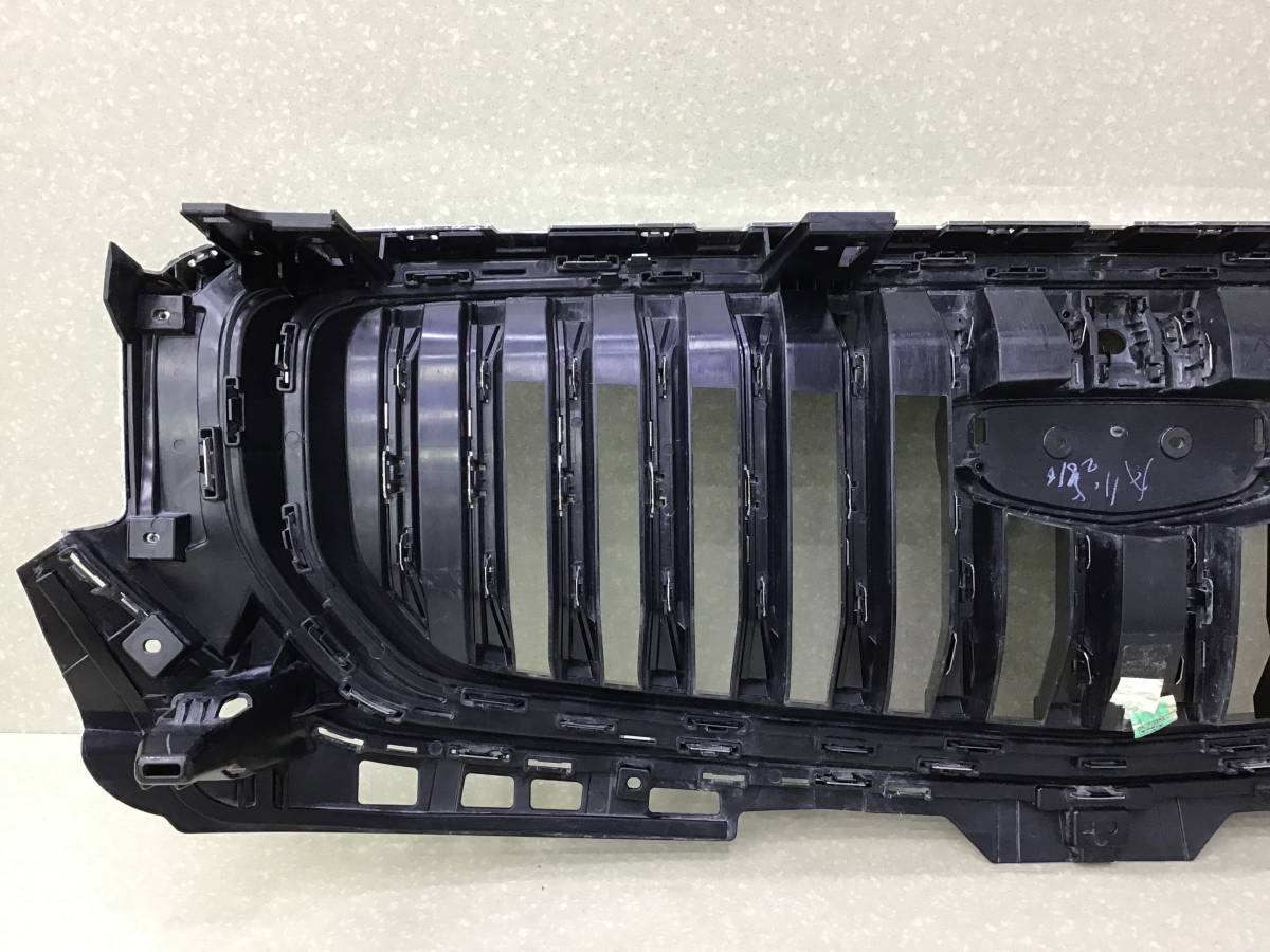 Решетка радиатора Geely Monjaro (KX11) 2022> Решетка радиатора Geely Monjaro (KX11) 2022>