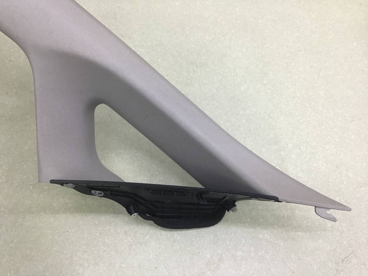 Обшивка стойки Kia Ceed (JD) 2012-2018