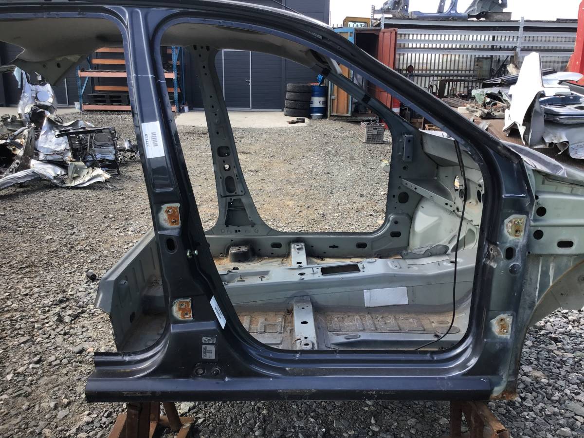 Порог со стойкой правый Renault Logan (1) 2005-2014 Порог со стойкой правый Renault Logan (1) 2005-2014