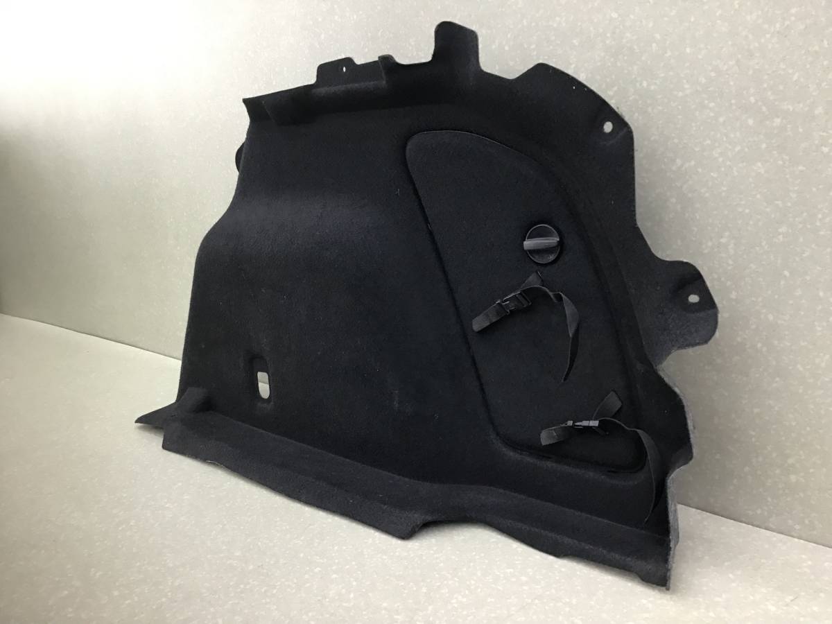 Обшивка багажника Mazda Mazda 3 (BM) 2013-2016 Обшивка багажника Mazda Mazda 3 (BM) 2013-2016