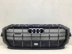 Решетка радиатора, Audi Q8 2018>
