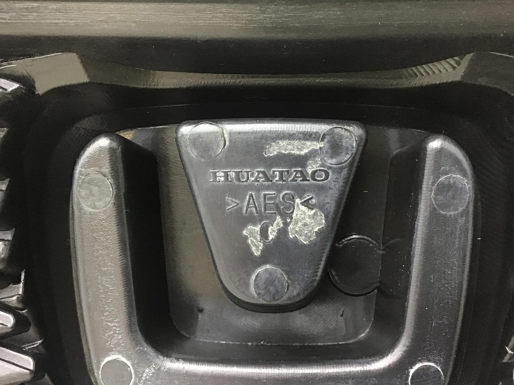 Решетка радиатора, Honda Jazz 2008-2015 Решетка радиатора, Honda Jazz 2008-2015