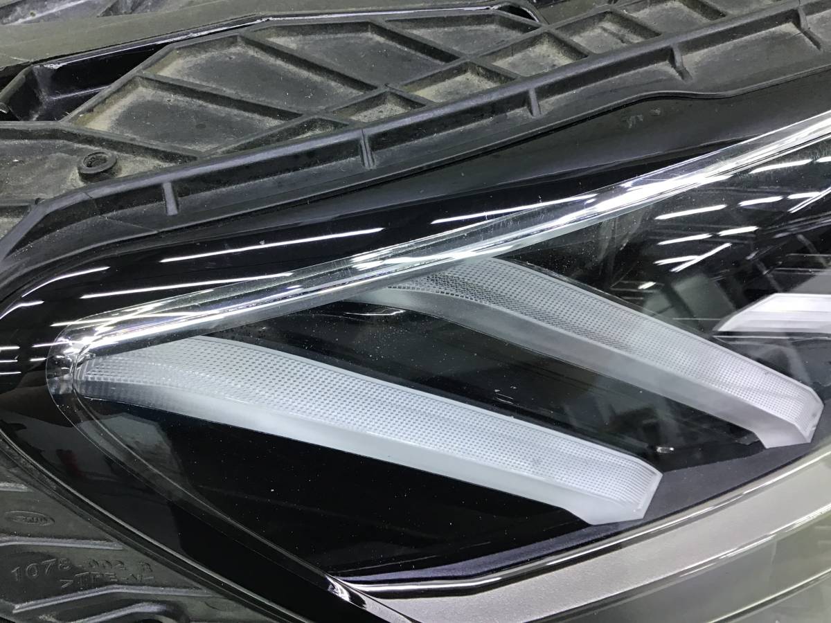 Фара правая Audi Q8 (4MN) 2018-н.в.