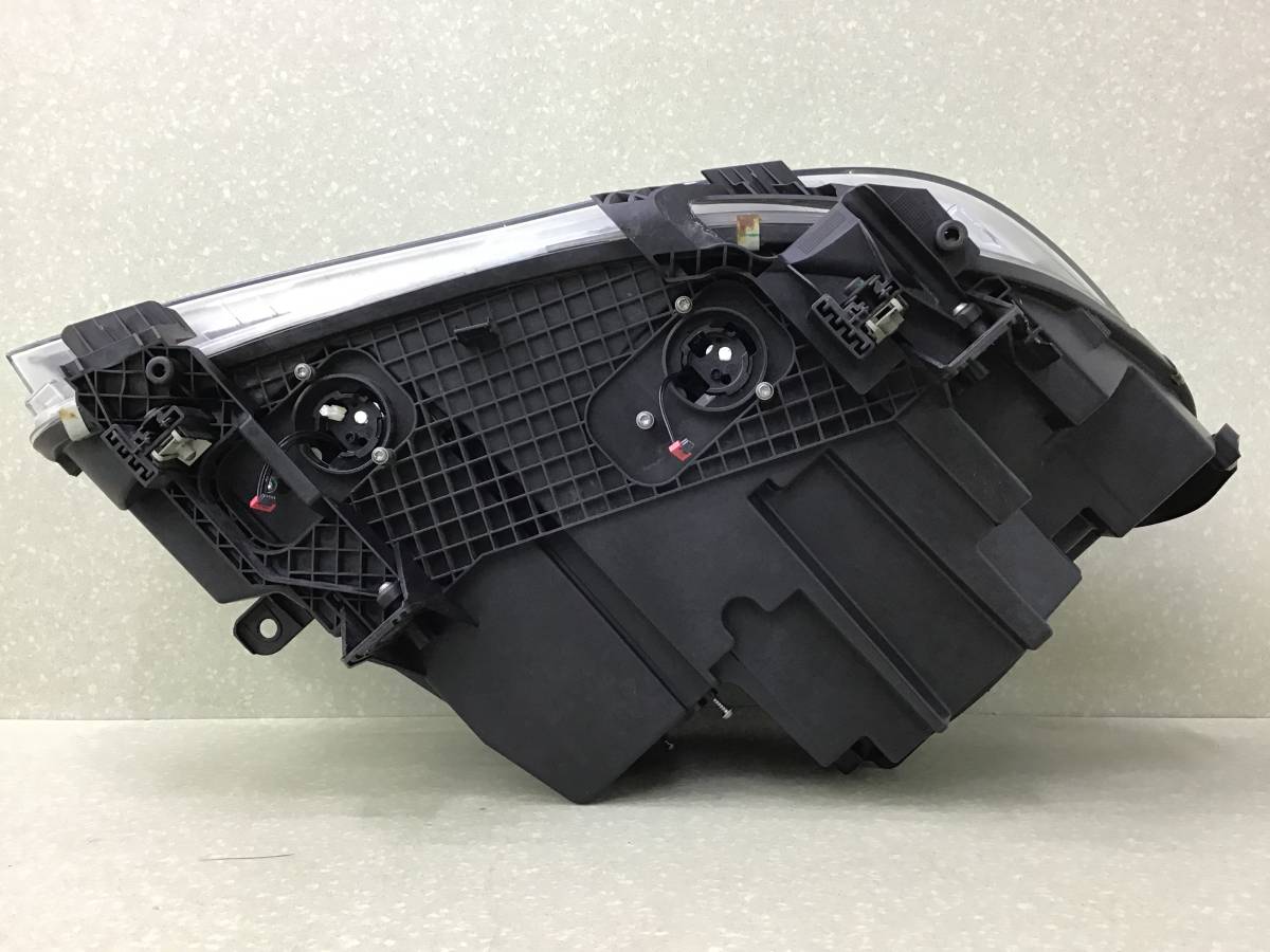 Фара левая BMW X5 F15/F85 2013> Фара левая BMW X5 F15/F85 2013>