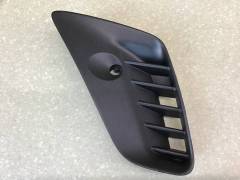 Заглушка бампера Lexus NX 200 (ZGZ10) 2014-2021