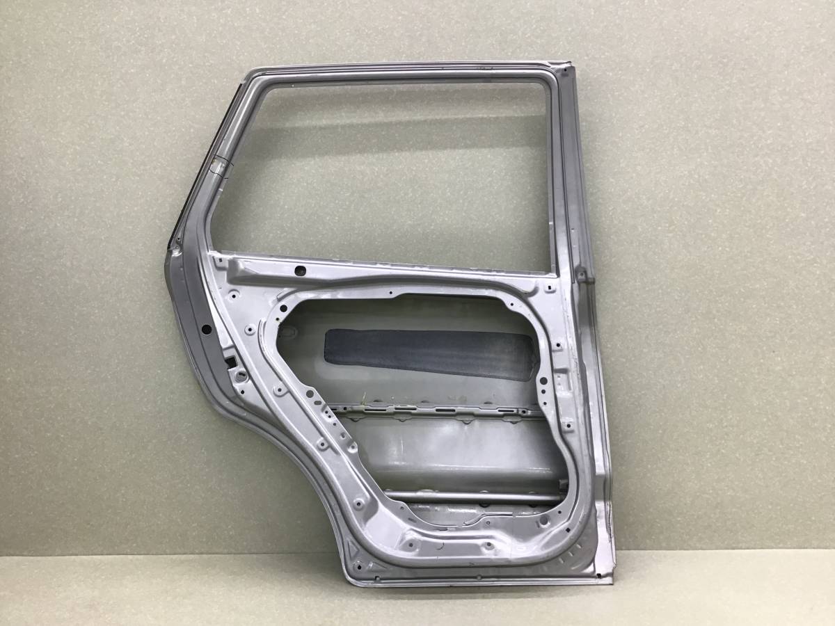 Дверь задняя левая Hyundai Santa Fe (CM) 2006-2012 Дверь задняя левая Hyundai Santa Fe (CM) 2006-2012