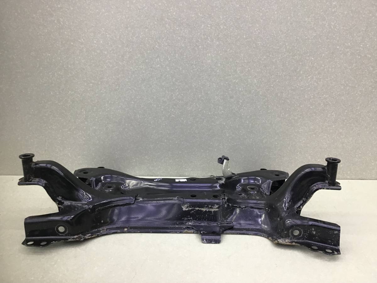 Балка под ДВС Audi A3 (8P) 2004-2013