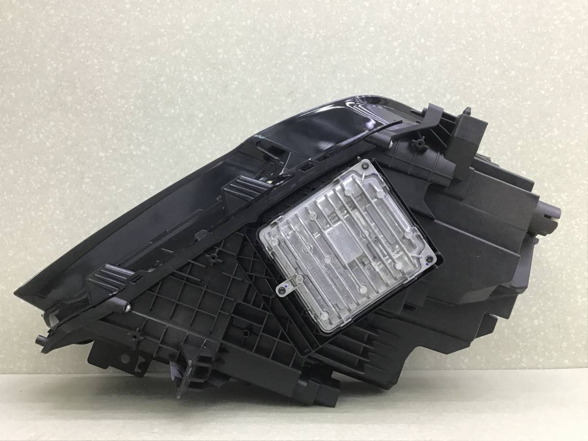 Фара левая Geely Monjaro (KX11) 2022> Фара левая Geely Monjaro (KX11) 2022>