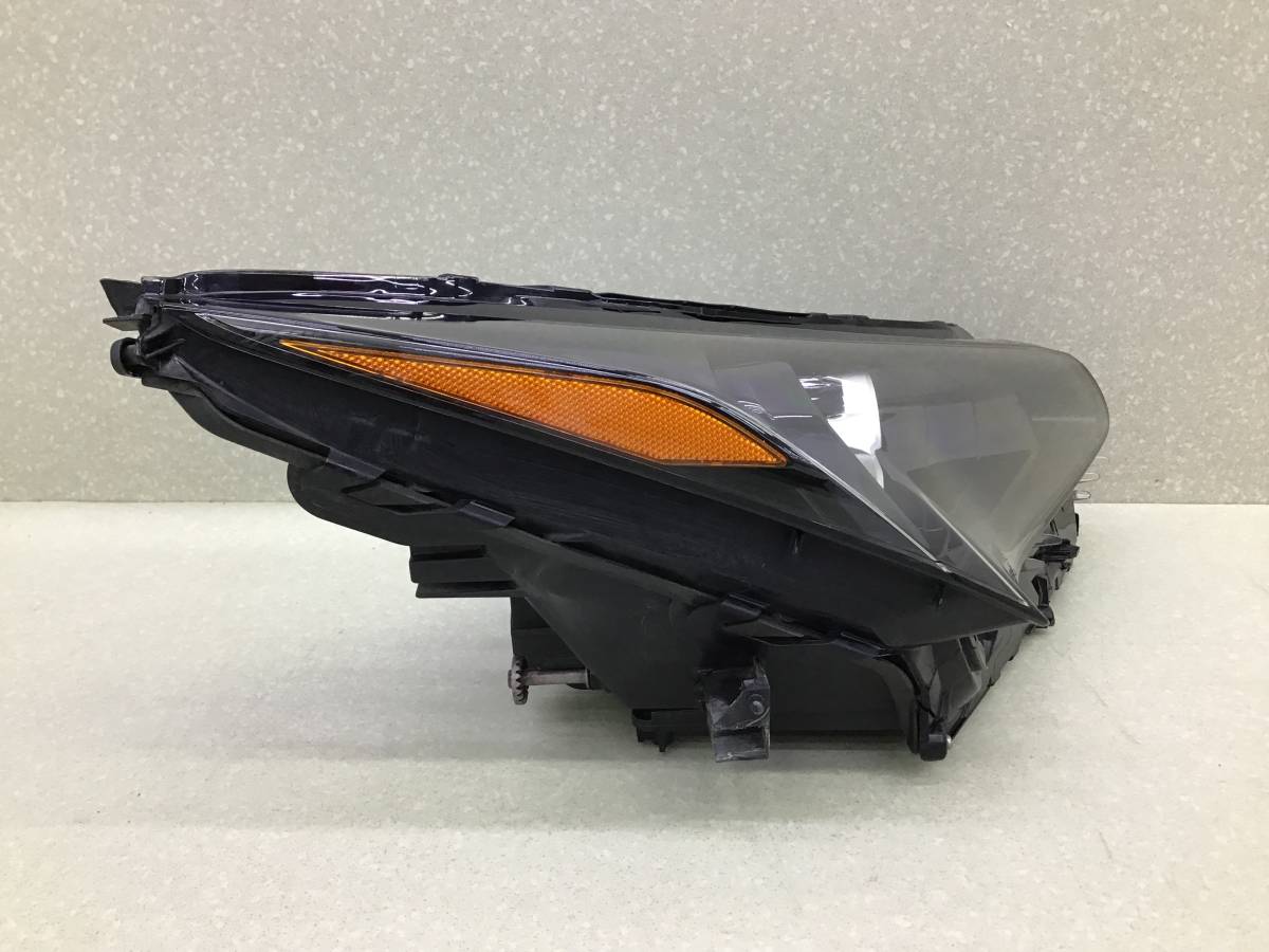 Фара правая Lexus NX 200 (ZGZ10) 2014-2021