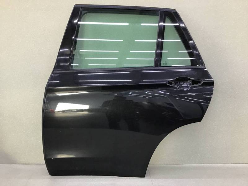 Дверь задняя левая BMW X5 F15/F85 2013> Дверь задняя левая BMW X5 F15/F85 2013>