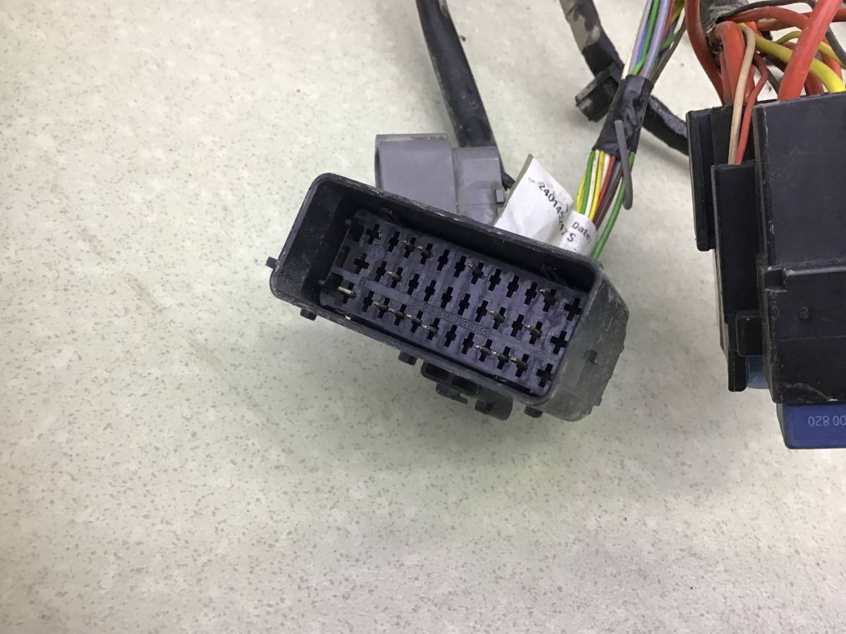 Проводка салона Renault Logan (2) 2014>