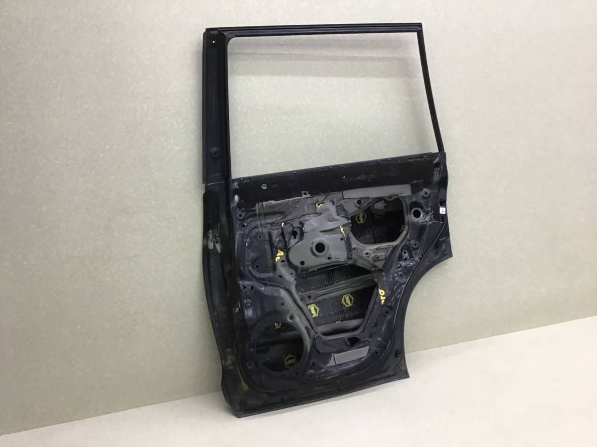 Дверь задняя правая Toyota Land Cruiser Prado (J150) 2009> Дверь задняя правая Toyota Land Cruiser Prado (J150) 2009>