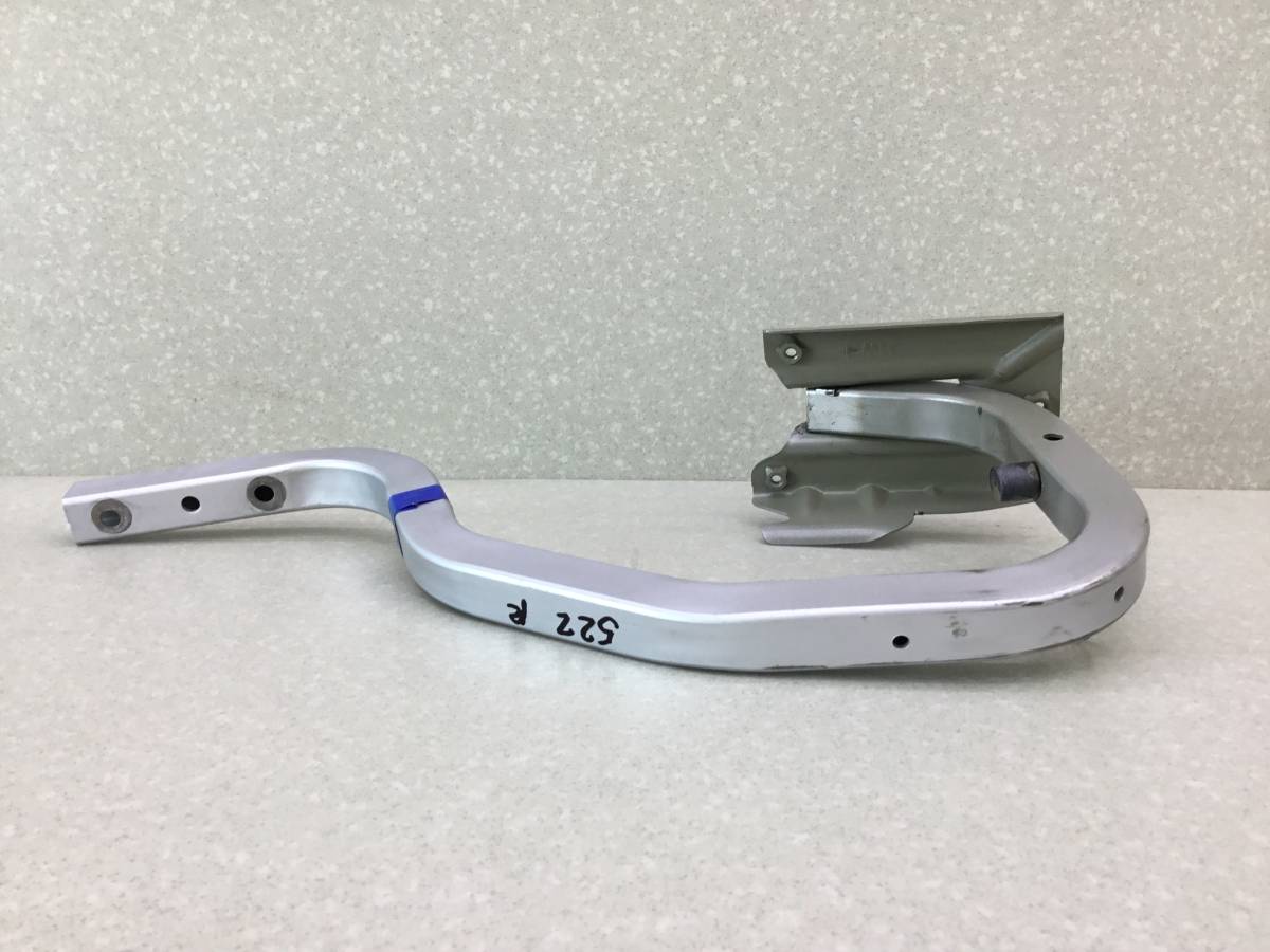 Петля крышки багажника Nissan Almera 3 (G11, G15) 2012> Петля крышки багажника Nissan Almera 3 (G11, G15) 2012>
