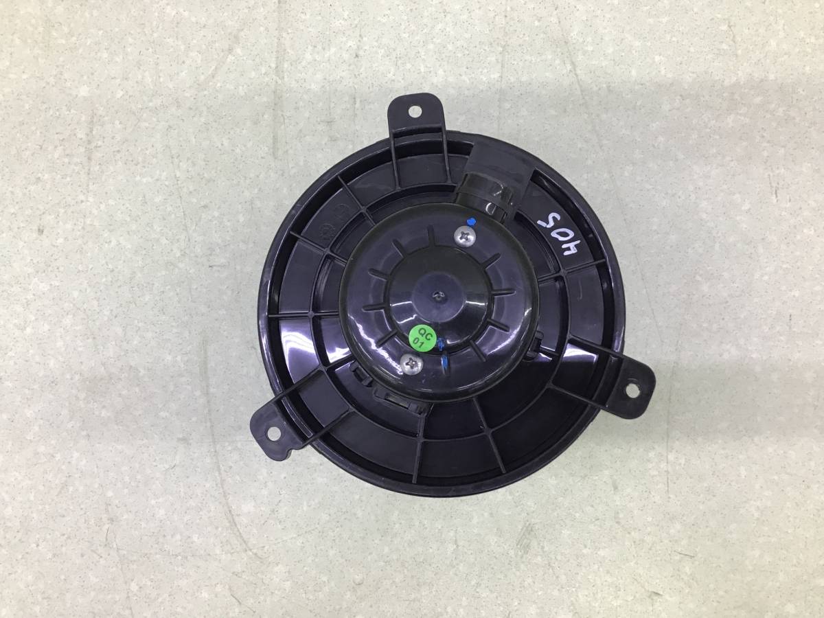 Моторчик отопителя Mitsubishi Pajero/Montero Sport (KS) 2015>