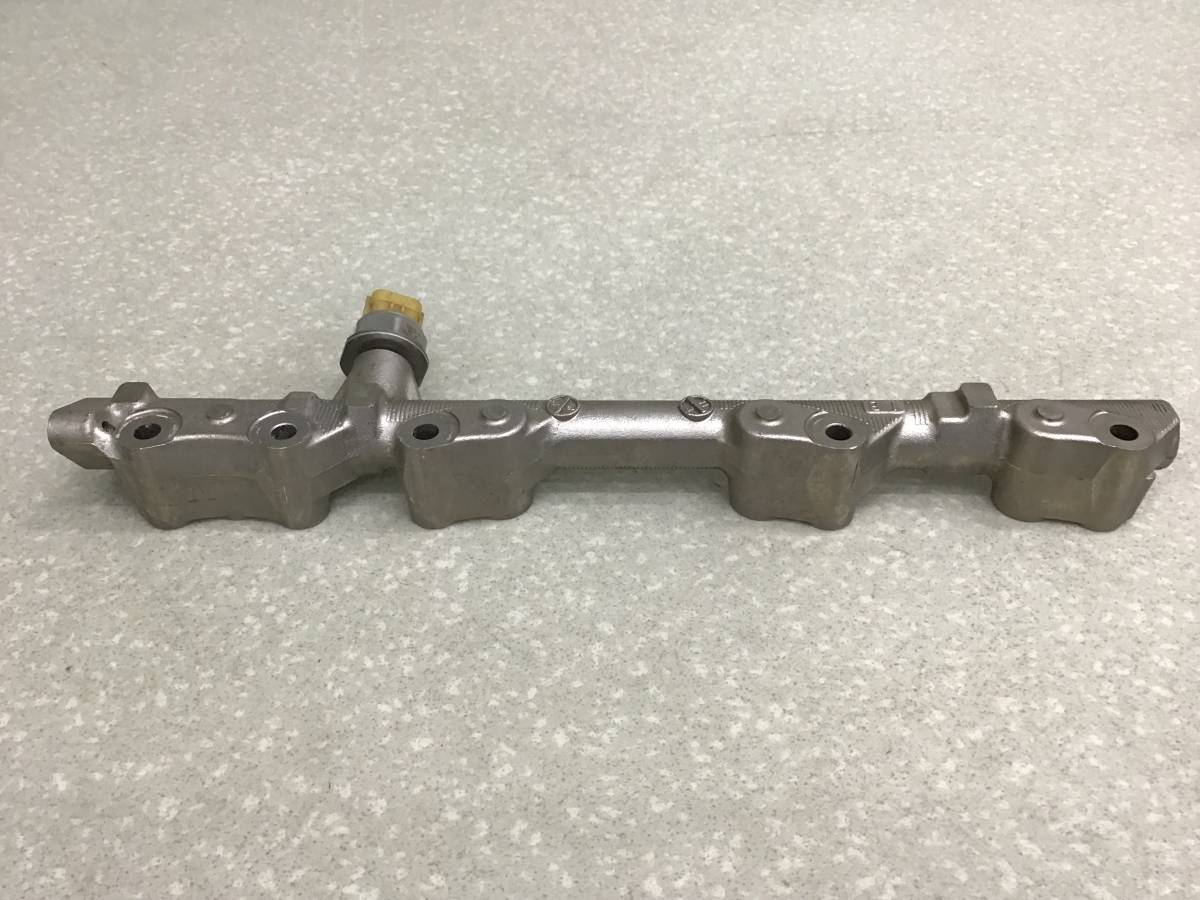 Рейка топливная (рампа) Nissan Juke (F15) 2011>