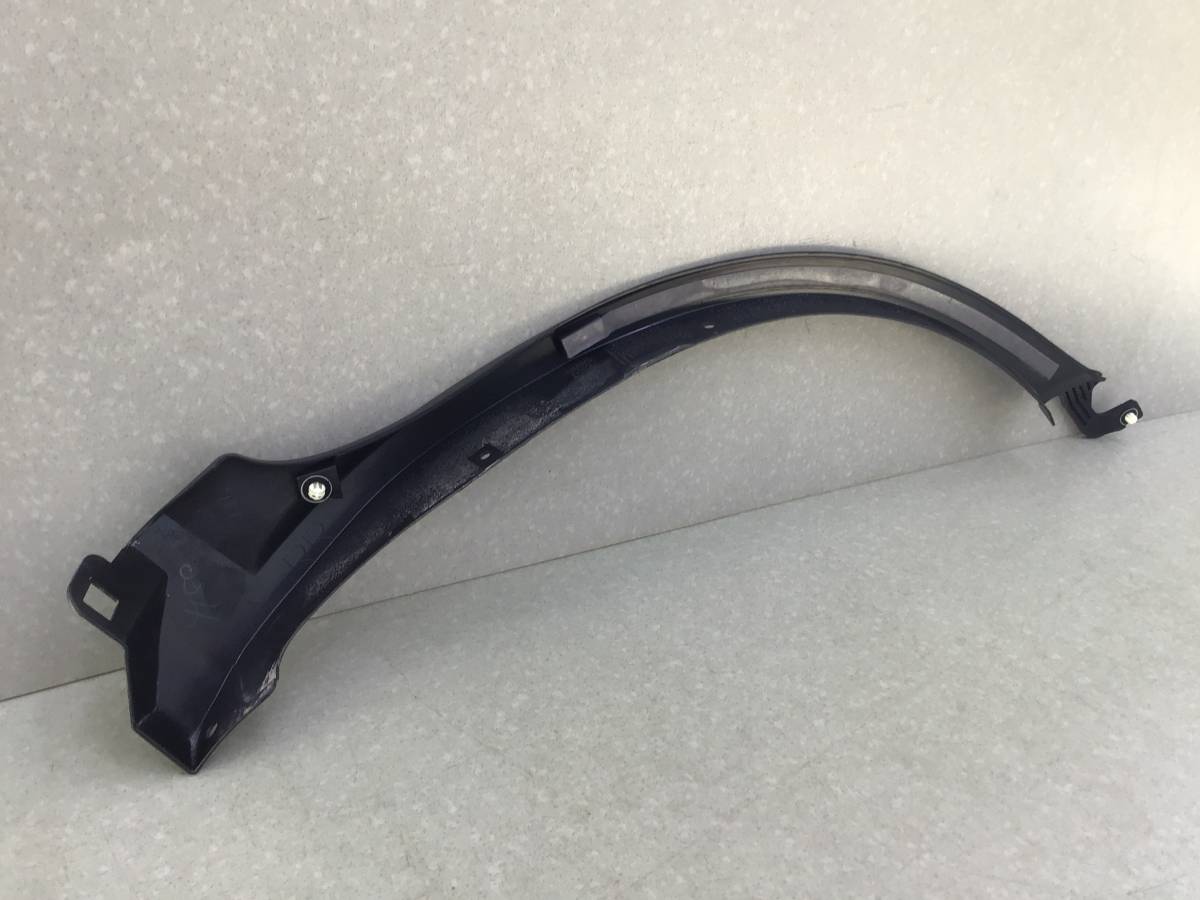 Накладка заднего крыла правого Lexus NX 200 (ZGZ10) 2014-2021