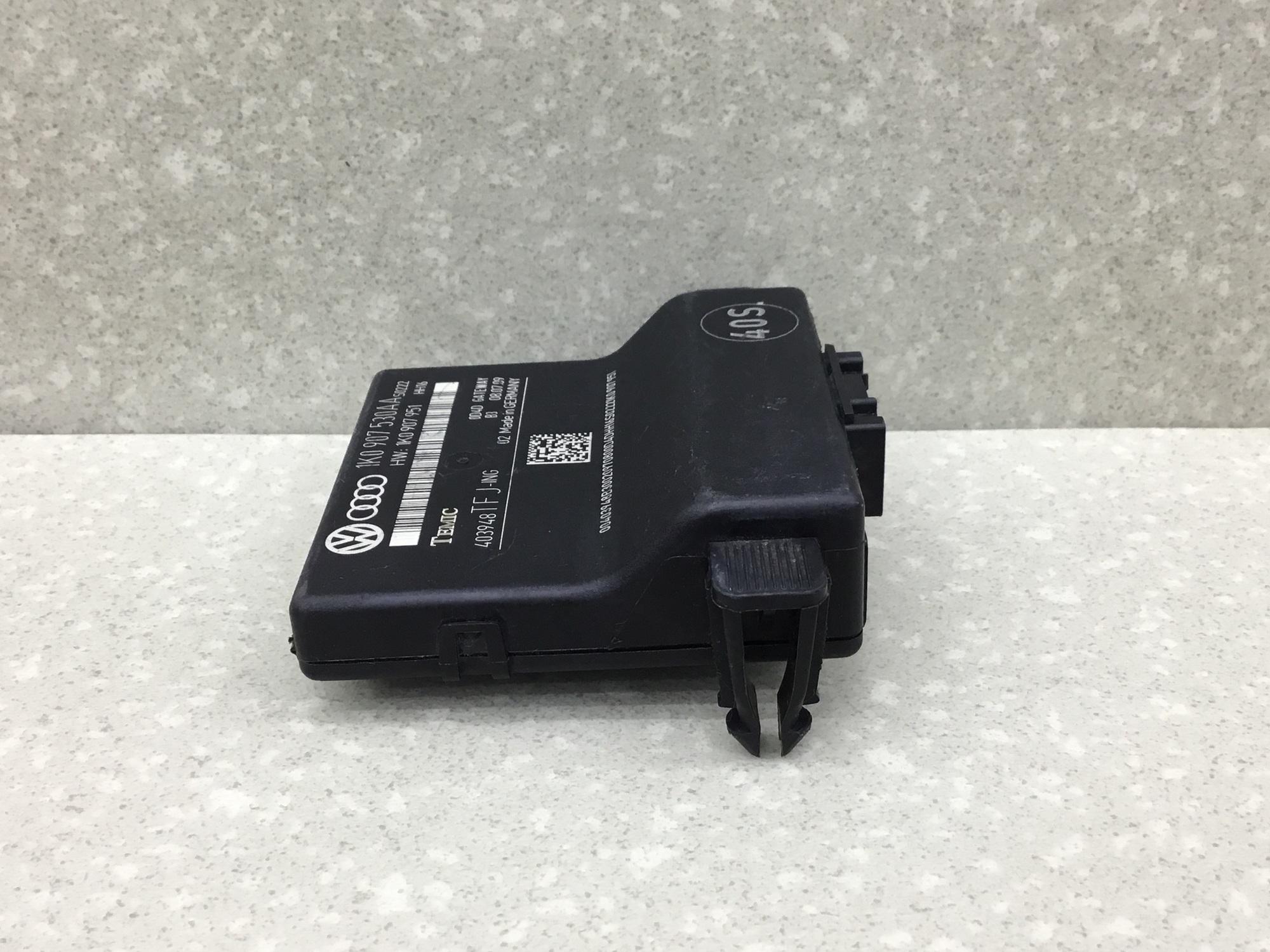 Блок электронный Volkswagen Golf 6 (5K) 2009-2013