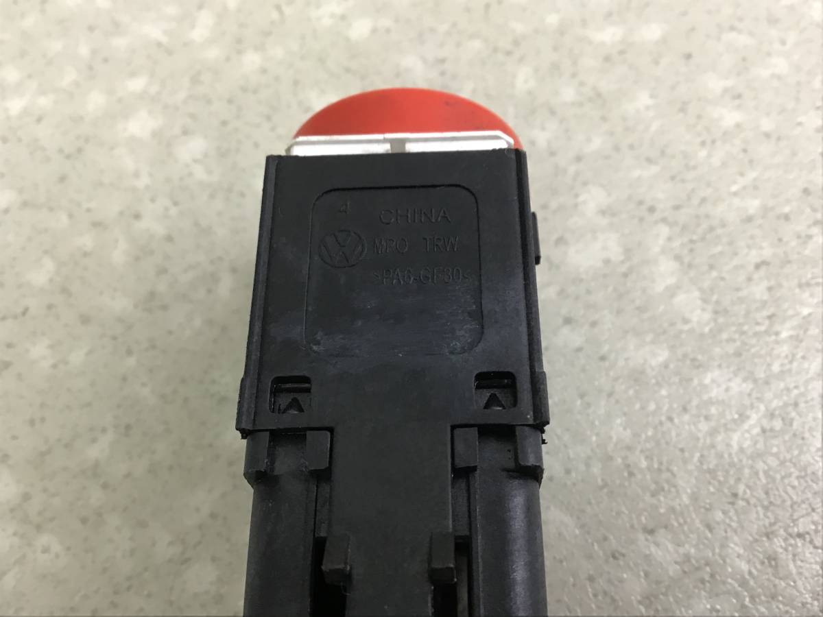 Кнопка аварийной сигнализации Seat Leon (1P1) 2005-2013