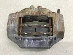 Суппорт передний правый Toyota Hilux (AN10,AN20,AN30) 2011-2015