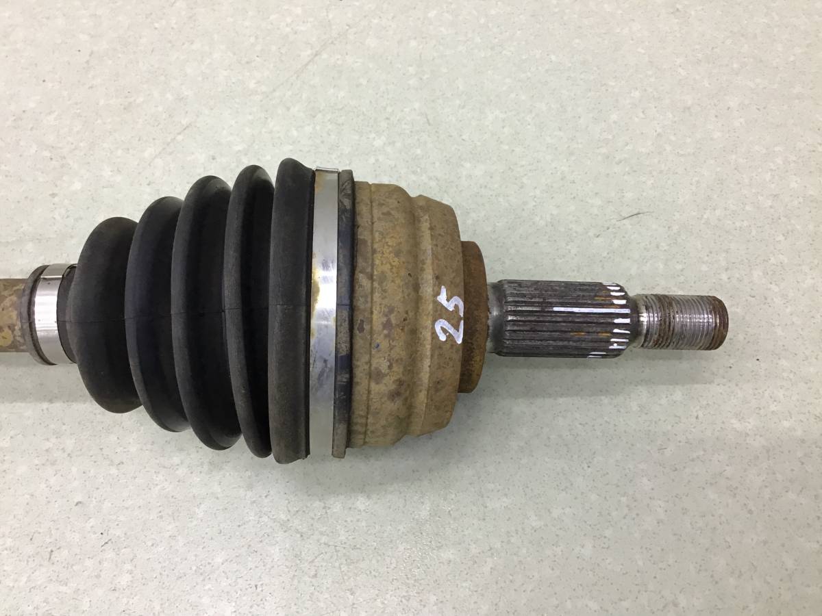 Полуось передняя правая Renault Duster (HS) 2010-2021