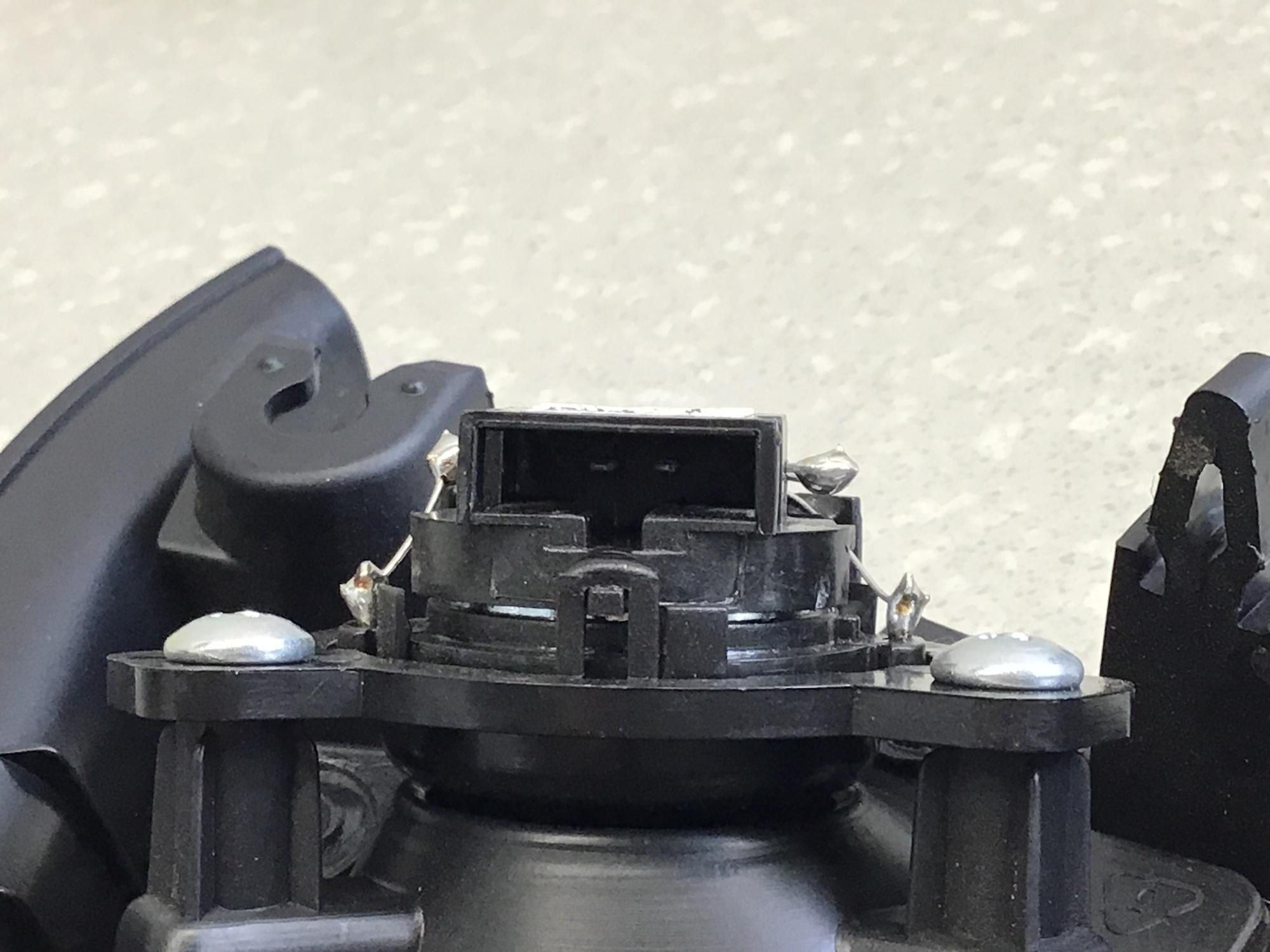 Накладка зеркала правого FAW Besturn X40 (D181) 2016-2022