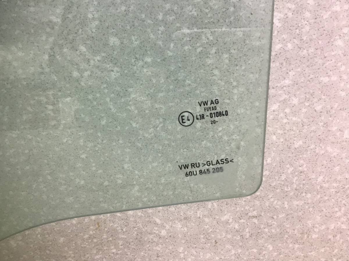 Стекло двери задней левой Skoda Rapid 2 2019-2023