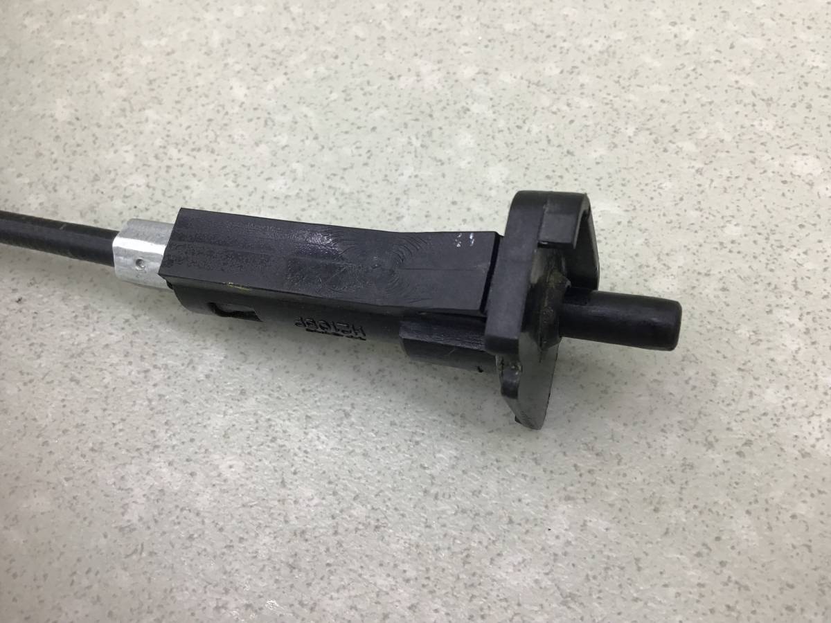 Активатор замка крышки бензобака Kia Ceed (JD) 2012-2018